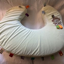 Breastfeeding Pillow 