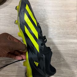Black And Yellow Adidas Soccer Cleats Size 9