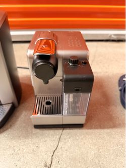 Nespresso DeLonghi Coffee Maker