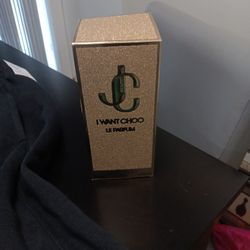 Jimmy CHOO Perfume