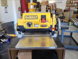 Dewalt DW735 13" Planer