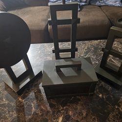 Decorative Sculpture with Candle Trays and Box