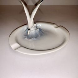 Vintage Beautiful Metzler and Ortloff Porcelain Seagull Ashtray 6", Germany