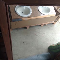 Vanity Top And Mirror