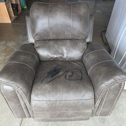 Leather automatic recliner