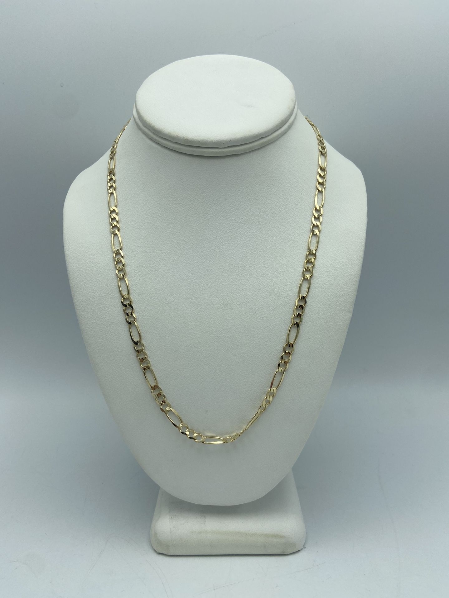 14kt Yellow Gold Figaro Link Chain 20.5”