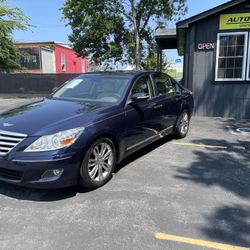 2010 Hyundai Genesis