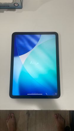 Used iPad 10th generation