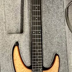 Surine Affinity 1 - 4 String Bass Guitar w/OHSC  