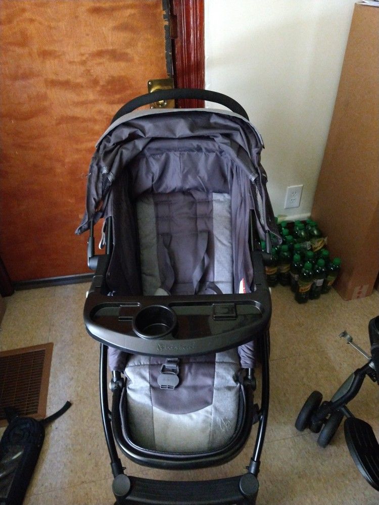 Selling One Seat Stroller For $80 Nothing's Wrong With It