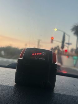 2 Milwakee Batteries XC5.0