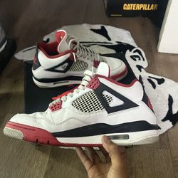 Jordan 4s Fire Red (2020)
