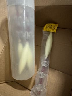 4 Lead Masters Squid Jigs 9-3/8oz