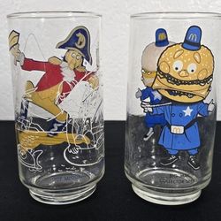 Vintage 1977 McDonalds Glasses Action & Collector Series ~ Lot of 2 ~