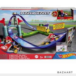 Hot Wheels Mario Kart Circuit Slam Track Set Kids Racing Toy