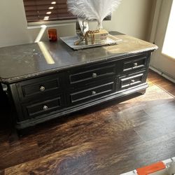 Coffee And Pull Out Table