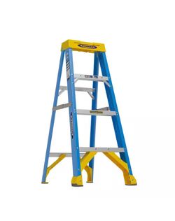 4 ft. Fiberglass Step Ladder