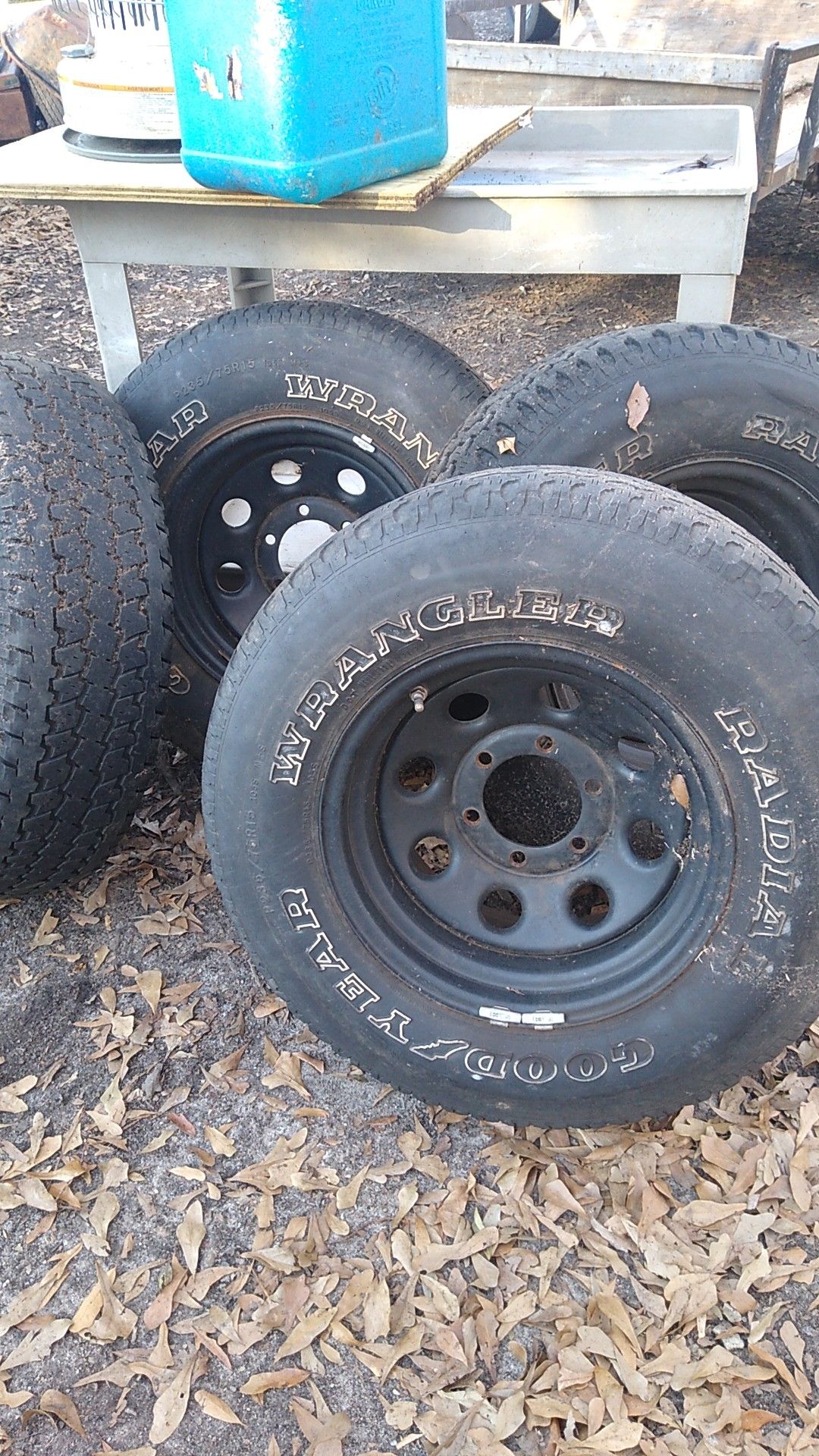 Tires..3/..p235/75 r15's....1/p245/70r16 for Sale in Spartanburg, SC ...
