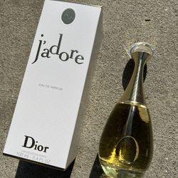 Dior J'adore Eau de Parfum