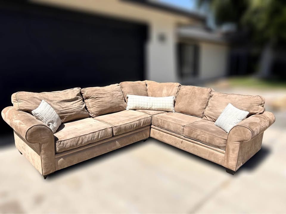 L SHAPED SECTIONAL COUCH !!! ๐ FREE DELIVERY !!! ๐