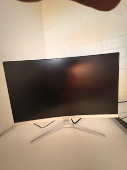 27’ curved gaming monitor