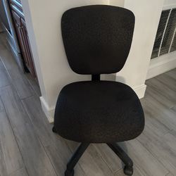 Adjustable Office Chair With Wheels 