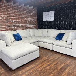 Delivery Available Thomasville light gray sectional sofa couch