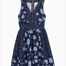 Like new Kate Spade Prairie Rose Fit and Flare Dress Size 12