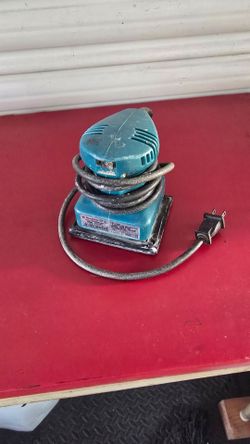 Makita sander