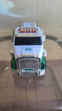 2014 HESS TRUCK TOY