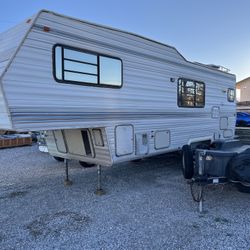 Alliance  5th Wheel