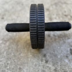Ab Workout Equipment " Wheel Roller " $15