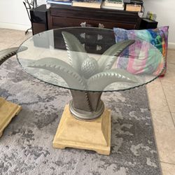 3-Piece Glass Coffee Table Set – Modern Design – MUST SELL