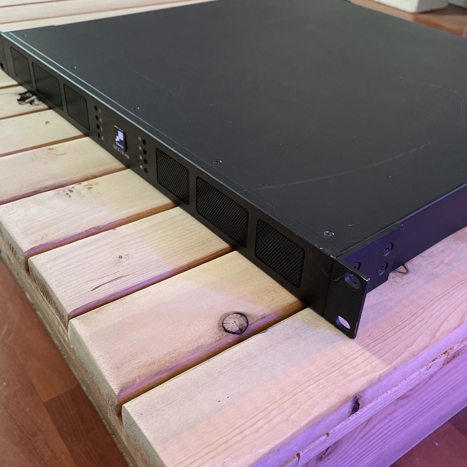 SONANCE MULTI-CHANNEL POWER AMPLIFIER WITH DSP 8-130 AUDIO