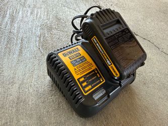 Dewalt 20v battery with charger (Like New)