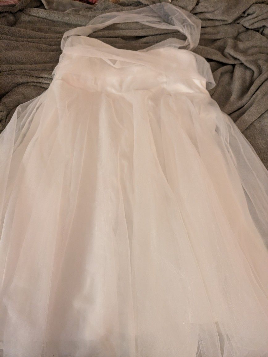 New Off Shoulder Cross Mesh White Dress Size 16