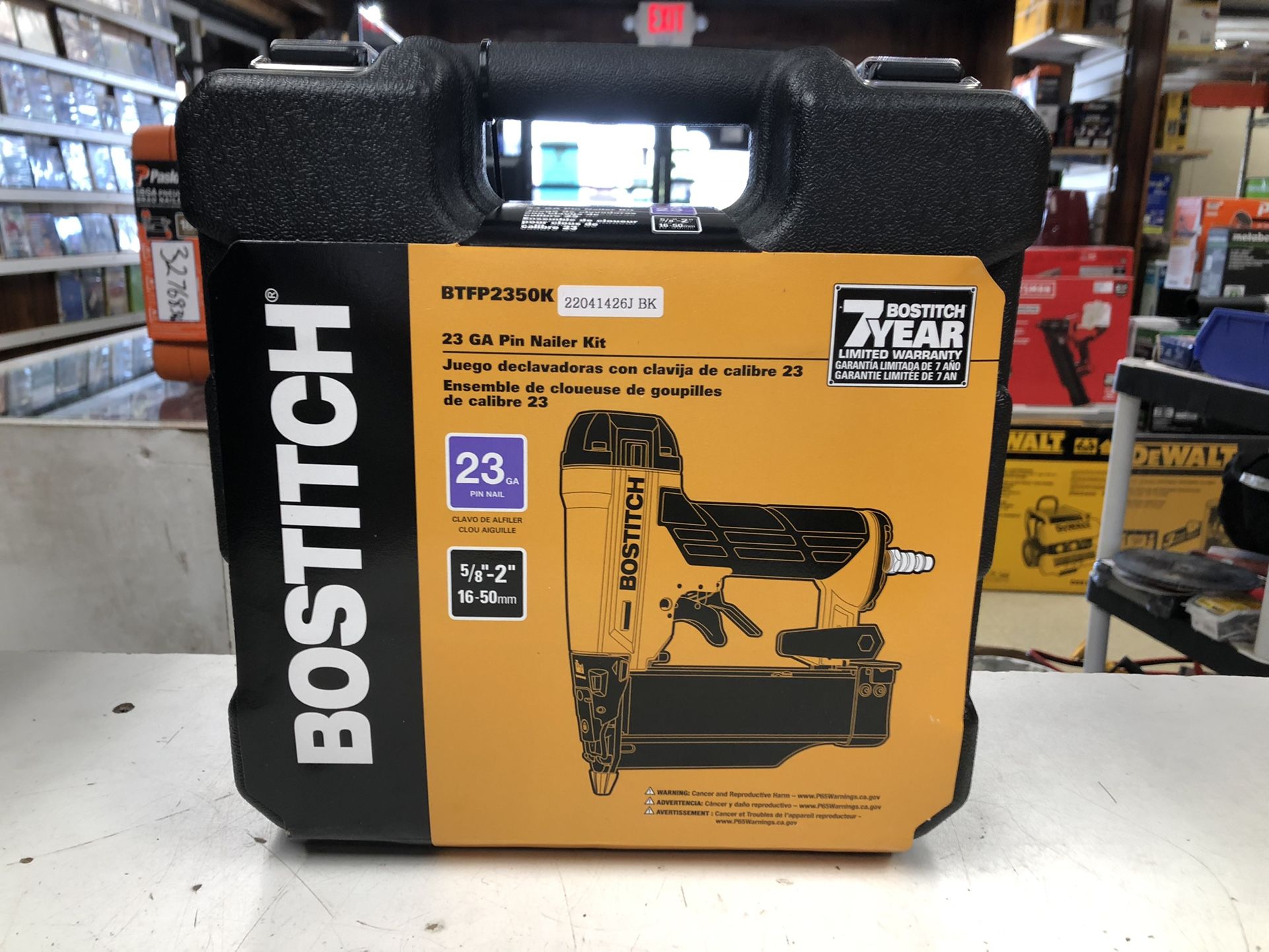 Bostitch 23 GA Pin Nailer Kit BTFP2350K