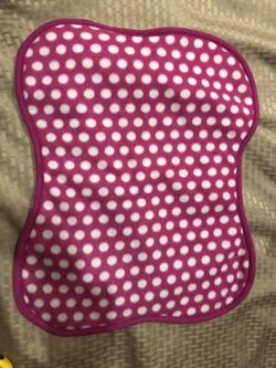 Dog bone shaped small pet dog blanket. 19“ x 15 1/2“