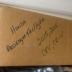 2015-16 Honda Crv passenger tail light Assembly