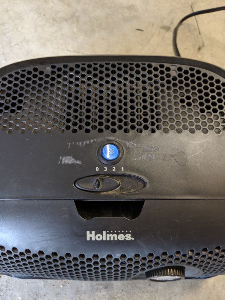Holmes air purifier w/ ionizer
