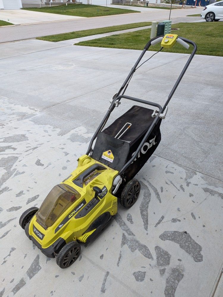 40V 16" Ryobi Lawnmower
