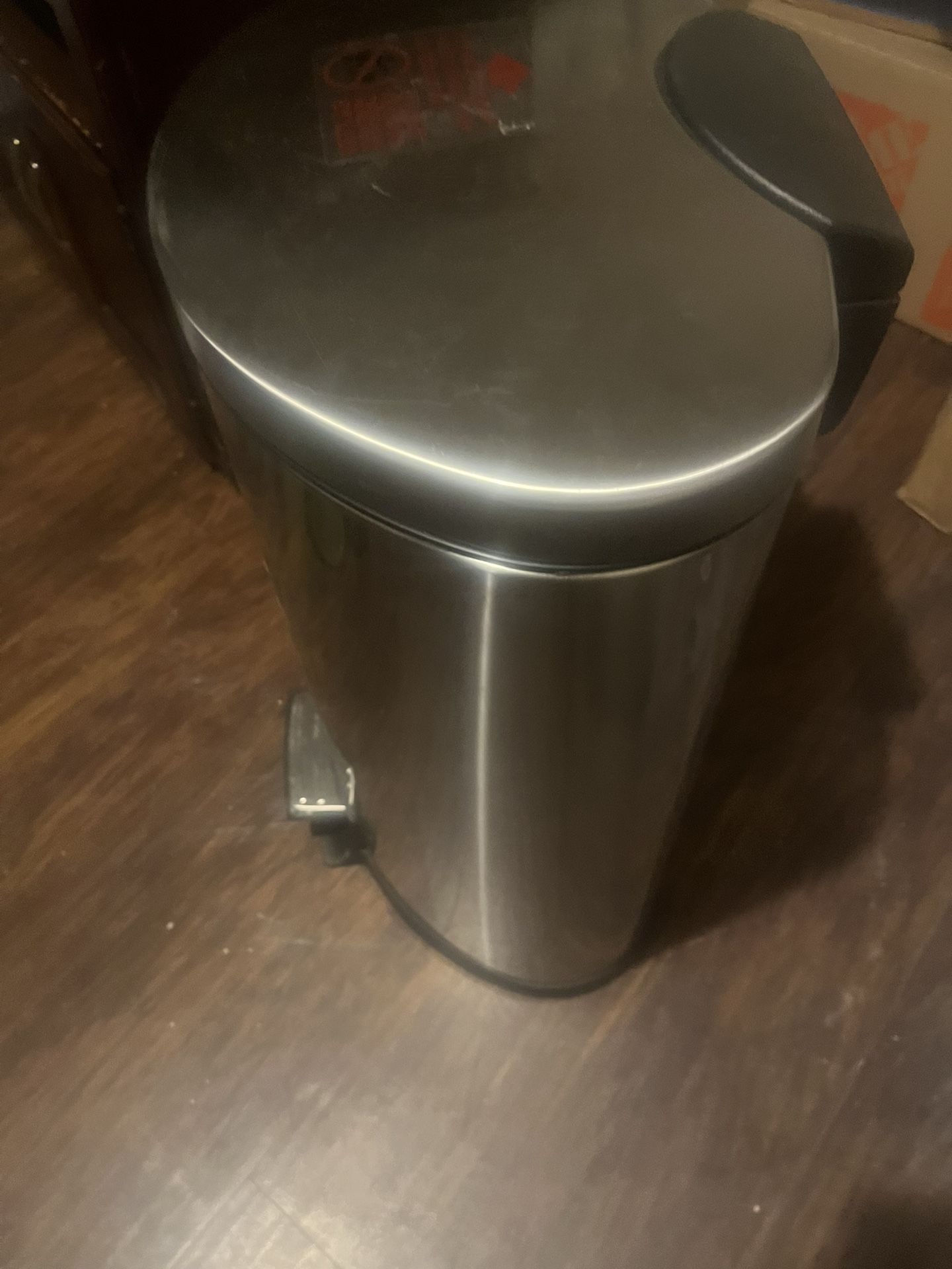 Kitchen Garbage Cane