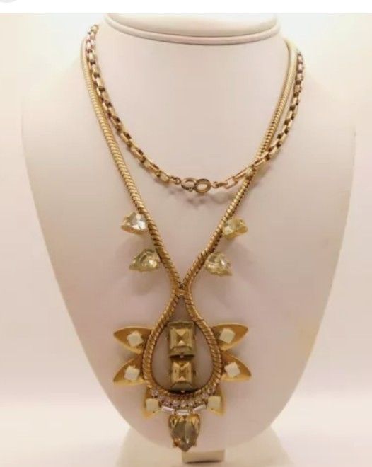 Stella And Dot Soleil Runaway Opaline Rhinestone Gold Toned Snake Design Chain
