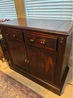 Solid Wood Server/Sideboard.
