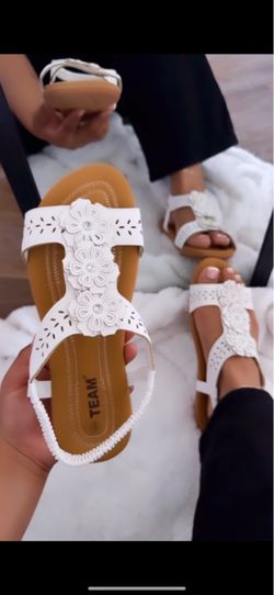 White Floral Flat Sandals