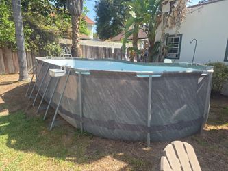 Pool (Bestway) 4' deep