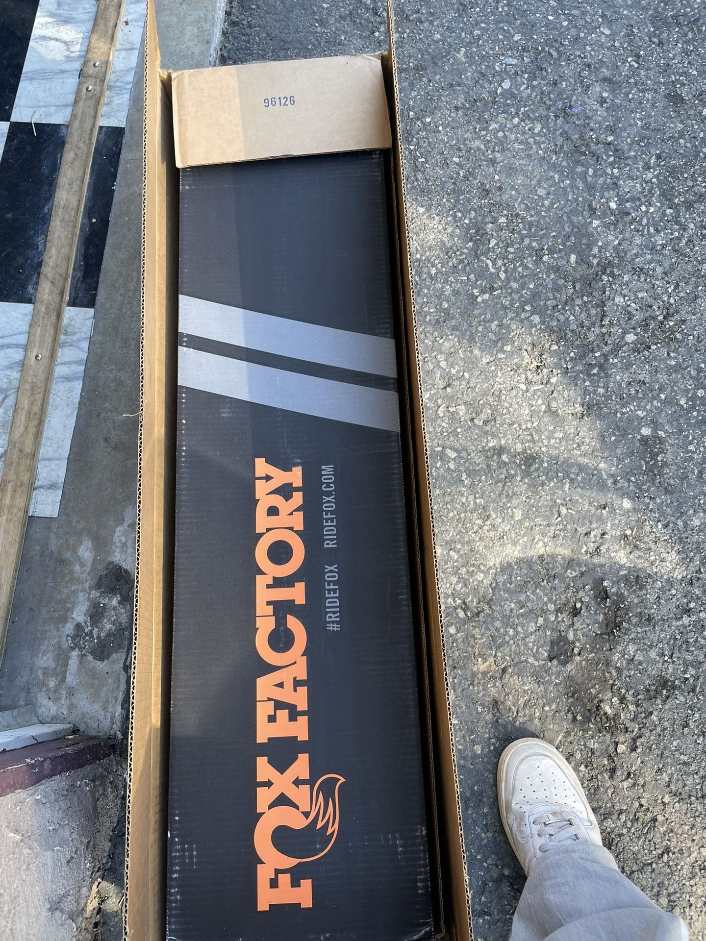 brand new 27.5 fox 40s