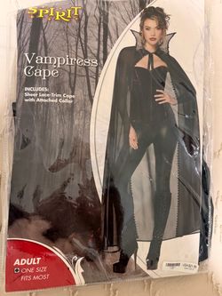 Vampiress cape women