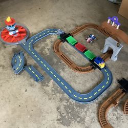 Paw Patrol Track And Train Set