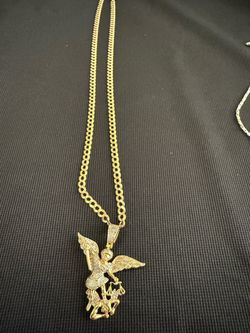 10k GOLD chain 19.5 grams 22 inch